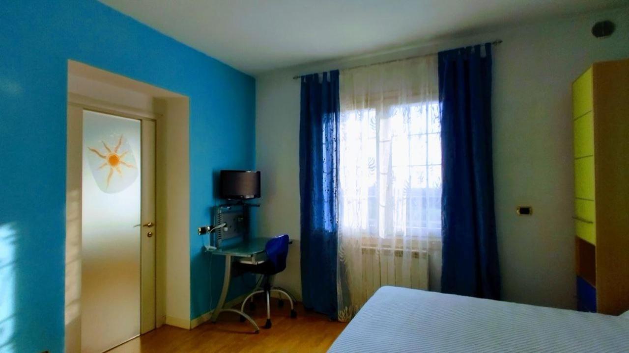 Camere In Collina Muscoline Buitenkant foto
